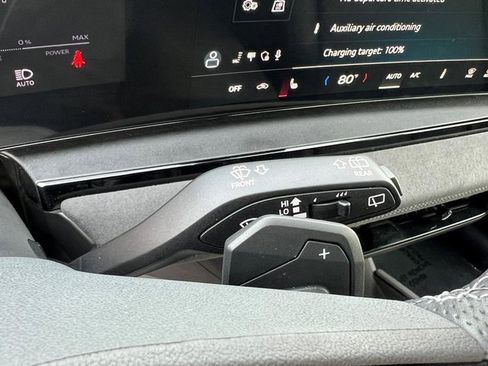 Certified 2025 Audi SQ6 e-tron Prestige w/ Black Optic Package image 35