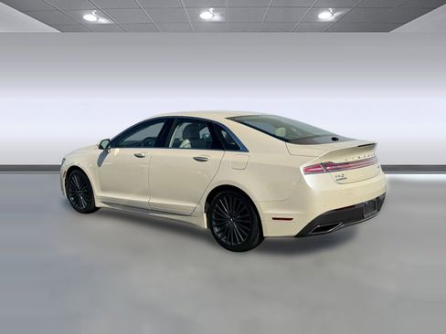 Used 2018 Lincoln MKZ Reserve image 3