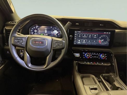 Used 2024 GMC Sierra 2500 AT4 w/ AT4 Preferred Package AWD/4WD image 41