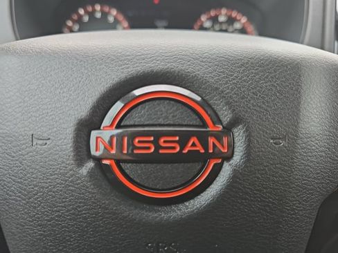 Used 2026 Nissan Frontier Pro-X w/ Tow Package RWD image 5