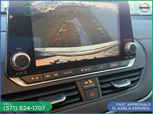 Used 2021 Nissan Altima 2.5 SR image 16