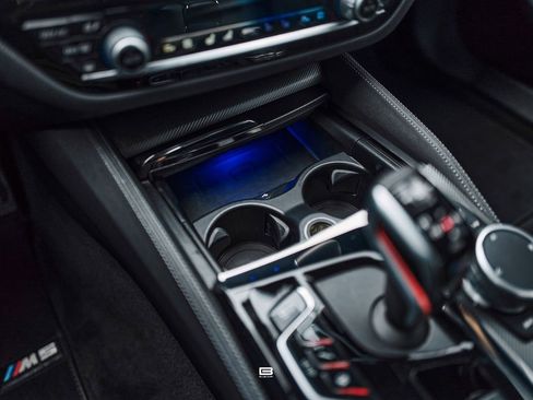 Used 2020 BMW M5 w/ Executive Package image 26