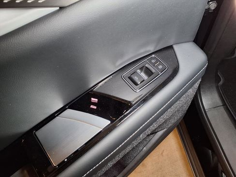 Used 2026 Cadillac Optiq Luxury 1 image 14