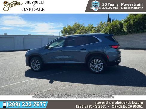 Certified 2025 Buick Enclave Preferred FWD image 8