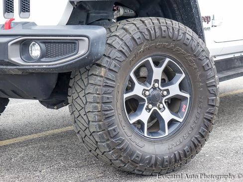 Used 2019 Jeep Wrangler Unlimited Rubicon w/ Dual Top Group AWD/4WD image 6