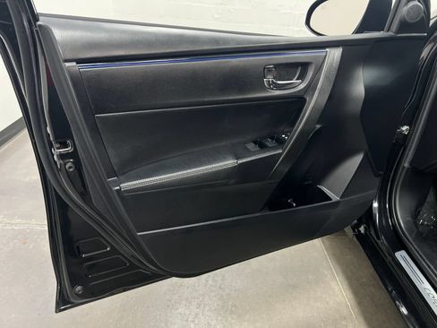 Used 2019 Toyota Corolla XSE w/ Body Protection Package FWD image 11