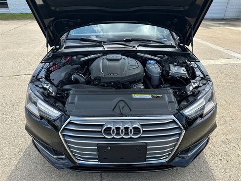 Used 2019 Audi A4 2.0T Premium w/ 18" Wheel Package image 11