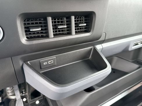 Used 2024 Chevrolet Brightdrop 600 w/ Battery Pack, Max Range AWD/4WD image 26