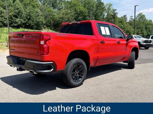 Certified 2019 Chevrolet Silverado 1500 LT Trail Boss AWD/4WD image 3