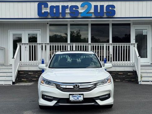 Used 2016 Honda Accord EX-L image 10