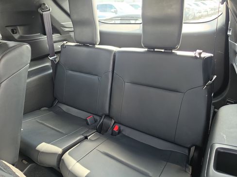 Used 2024 Mitsubishi Outlander SE FWD image 14
