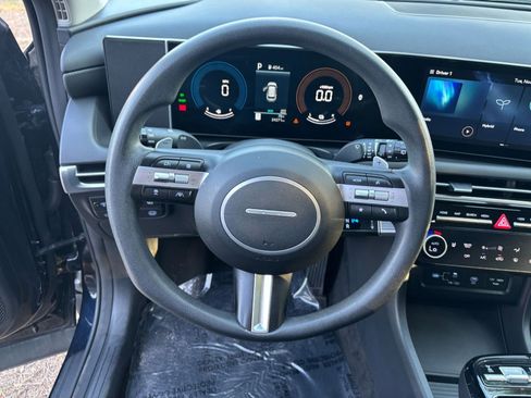 Used 2025 Hyundai Tucson Blue image 29