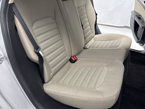 Used 2018 Ford Fusion S image 29