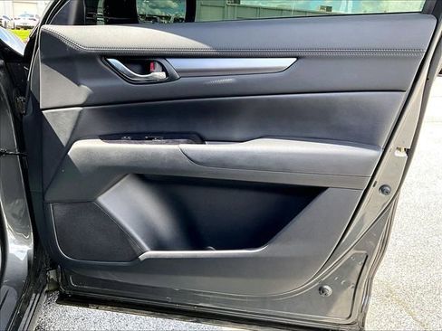 Used 2019 MAZDA CX-5 Touring image 12