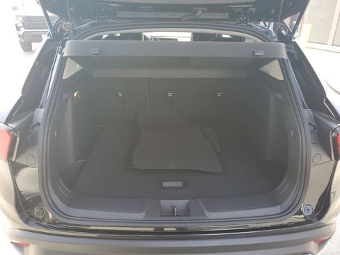 New 2026 Chevrolet Trax LT image 9