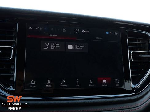 Used 2025 Dodge Durango GT AWD/4WD image 23