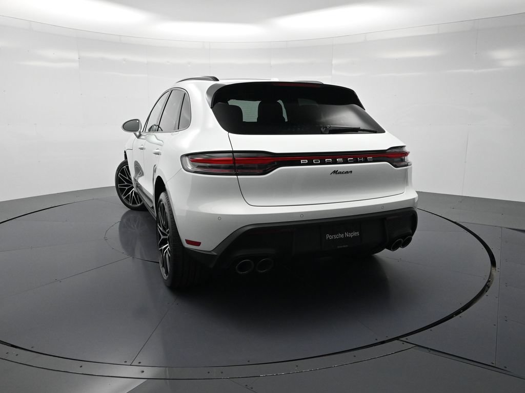 Certified 2026 Porsche Macan AWD/4WD image 27