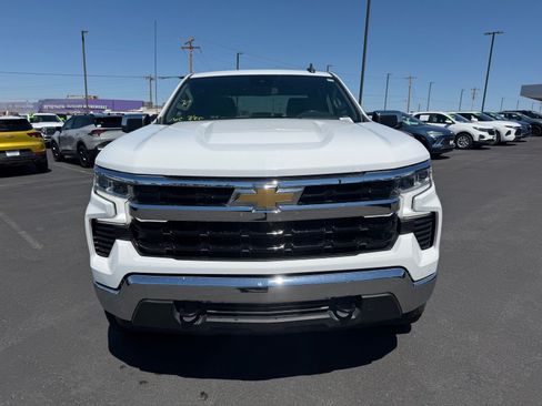 Used 2023 Chevrolet Silverado 1500 LT w/ Protection Package AWD/4WD image 8