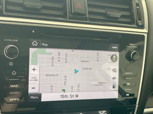 Used 2018 Subaru Outback 2.5i Limited AWD/4WD image 18