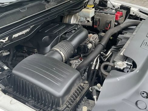 Used 2019 RAM 1500 Big Horn AWD/4WD image 26