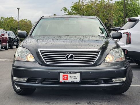 Used 2004 Lexus LS 430 RWD image 2