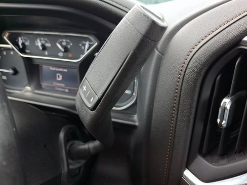 Used 2020 GMC Sierra 2500 AT4 w/ AT4 Premium Package AWD/4WD image 15