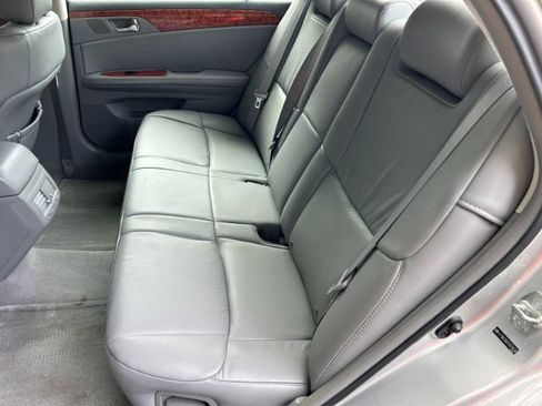 Used 2007 Toyota Avalon XLS FWD image 27