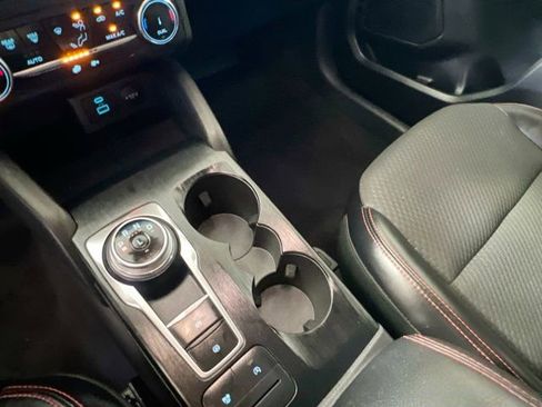 Used 2023 Ford Escape ST-Line image 22