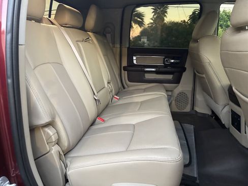 Used 2018 RAM 2500 Laramie w/ Convenience Group image 34