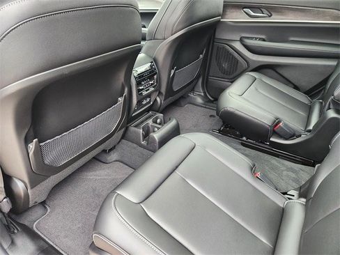 New 2025 Jeep Grand Cherokee L Limited image 21