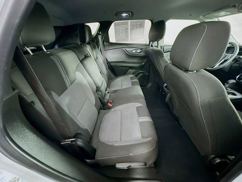 Used 2023 Chevrolet Blazer LT FWD image 33