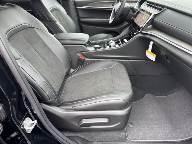 New 2027 Jeep Grand Cherokee 4WD image 12