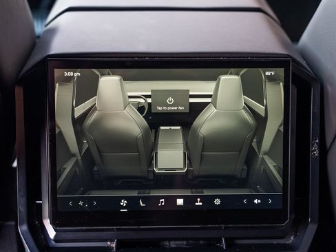 Used 2026 Tesla Cybertruck Cyberbeast AWD/4WD image 37