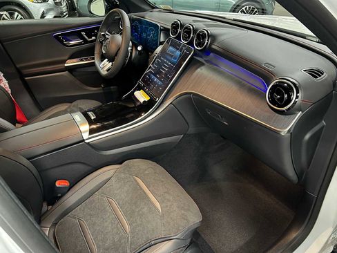 New 2026 Mercedes-Benz GLC 43 AMG 4MATIC image 11