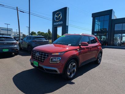Used 2022 Hyundai Venue SEL