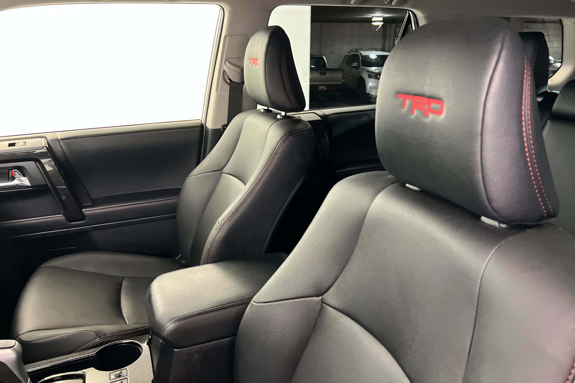 Used 2023 Toyota 4Runner TRD Off-Road Premium AWD/4WD image 17