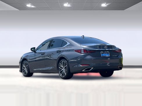 Used 2023 Lexus ES 350 w/ Premium Package FWD image 3