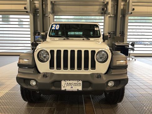 Used 2020 Jeep Wrangler Unlimited Sport S w/ Sun And Sound Package AWD/4WD image 2