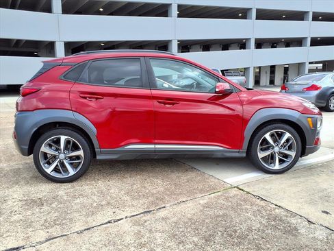 Used 2021 Hyundai Kona Limited AWD/4WD image 28