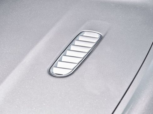 Used 2016 Aston Martin DB9 GT RWD image 9