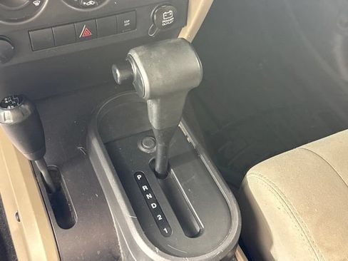 Used 2008 Jeep Wrangler Sahara w/ PWR Convenience Group AWD/4WD image 24