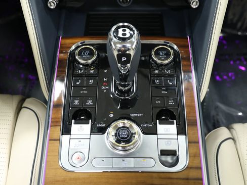 Used 2020 Bentley Flying Spur W12 w/ First Edition Specification AWD/4WD image 45