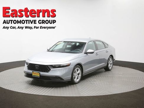 Used 2025 Honda Accord LX image 54