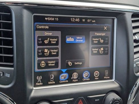 Used 2016 Jeep Grand Cherokee High Altitude image 17