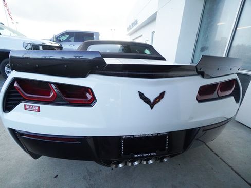 Used 2018 Chevrolet Corvette Grand Sport RWD image 4