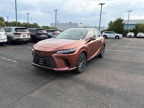 Used 2025 Lexus RX 350 w/ Convenience Package AWD/4WD image 7