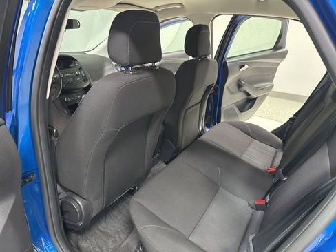 Used 2018 Ford Focus SE image 23
