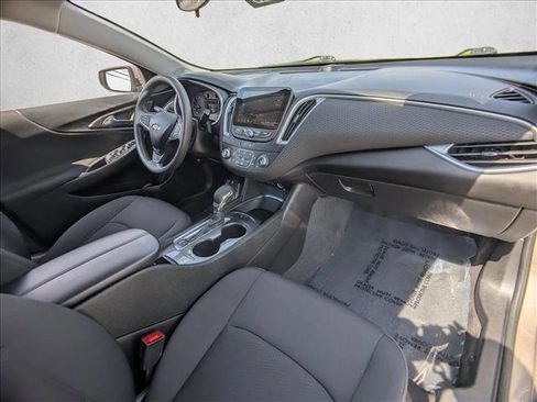 Used 2023 Chevrolet Malibu LT FWD image 20
