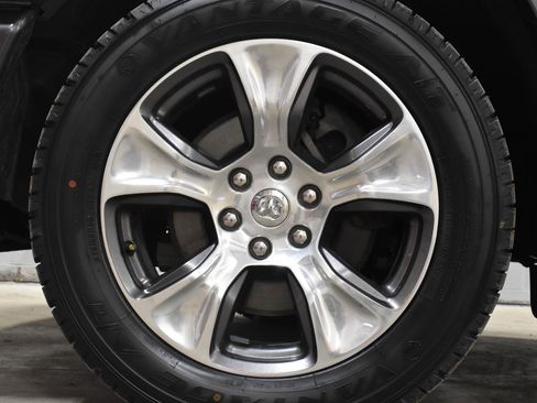 Used 2021 RAM 1500 Laramie w/ Sport Appearance Package AWD/4WD image 29