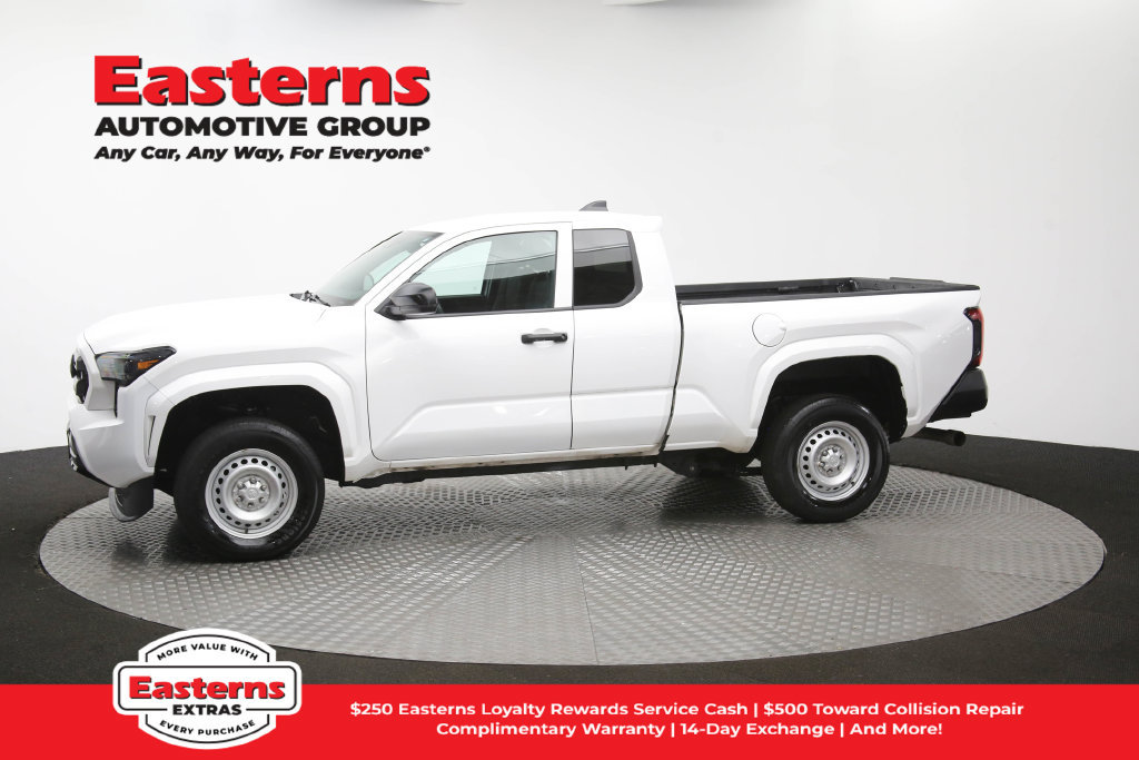 Used 2025 Toyota Tacoma SR RWD image 55
